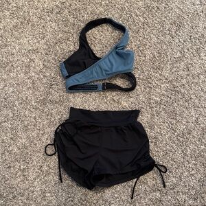 Women's Black and Blue Activewear Set